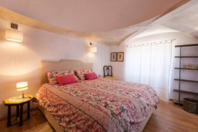 Hotels in Carro